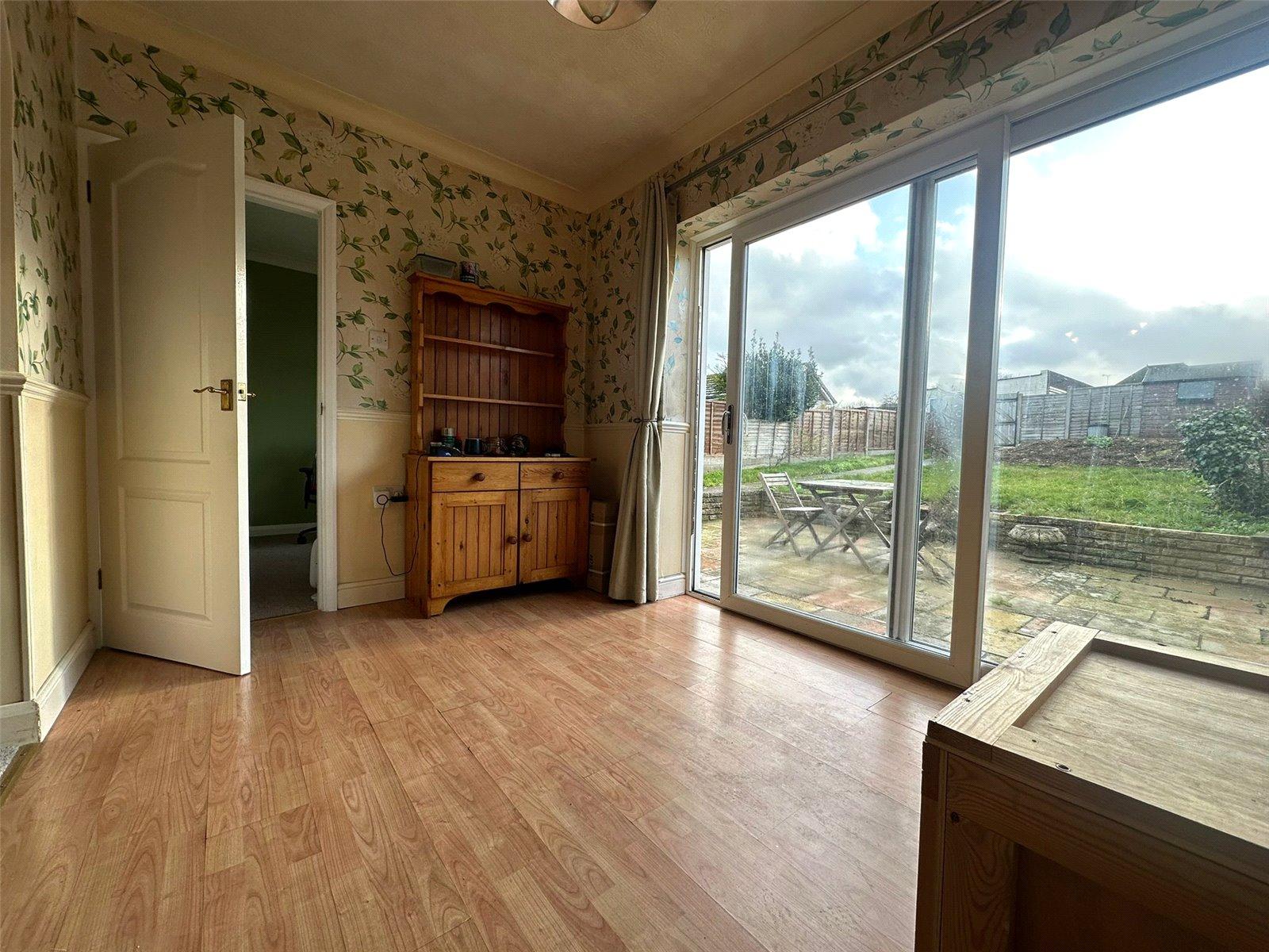 2 bedroom bungalow for sale in Chalk | Robinson Michael & Jackson