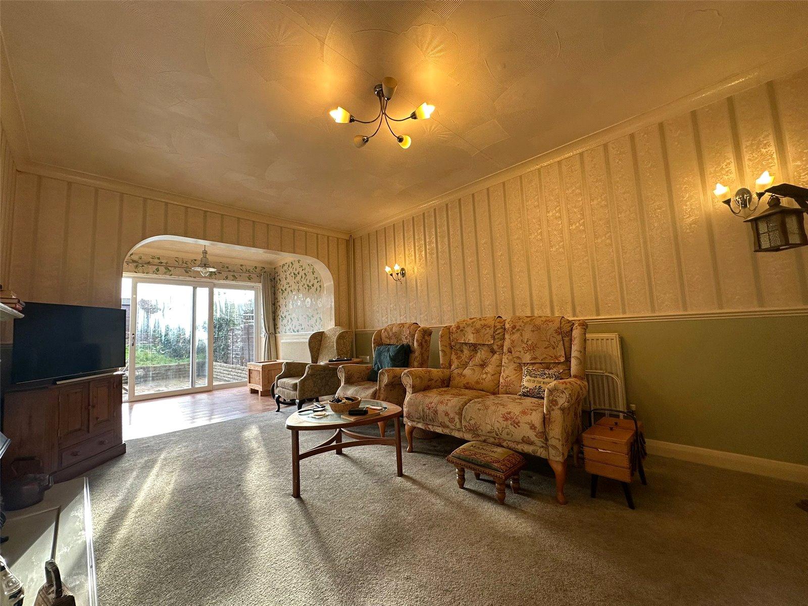 2 bedroom bungalow for sale in Chalk | Robinson Michael & Jackson