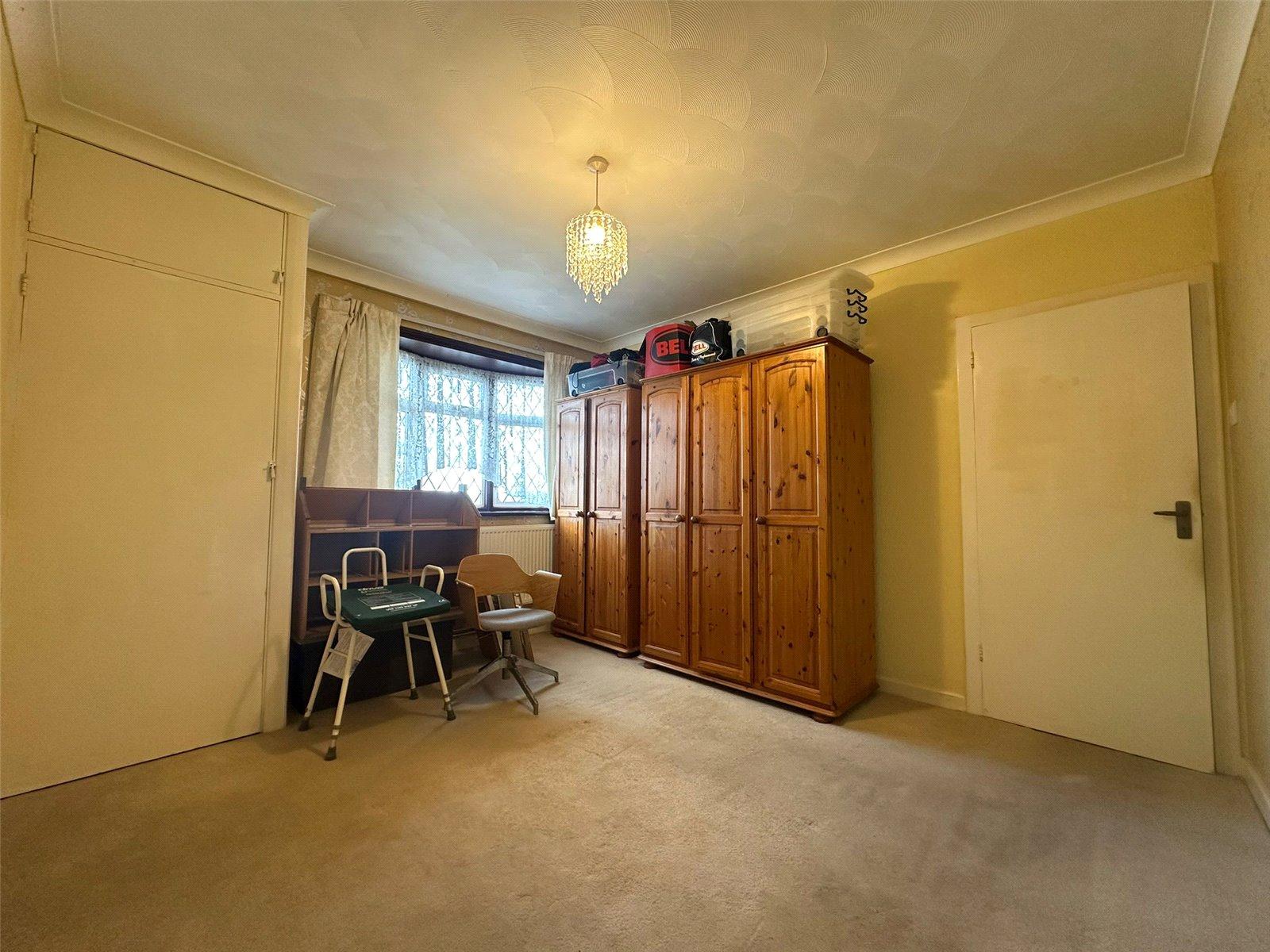 2 bedroom bungalow for sale in Chalk | Robinson Michael & Jackson