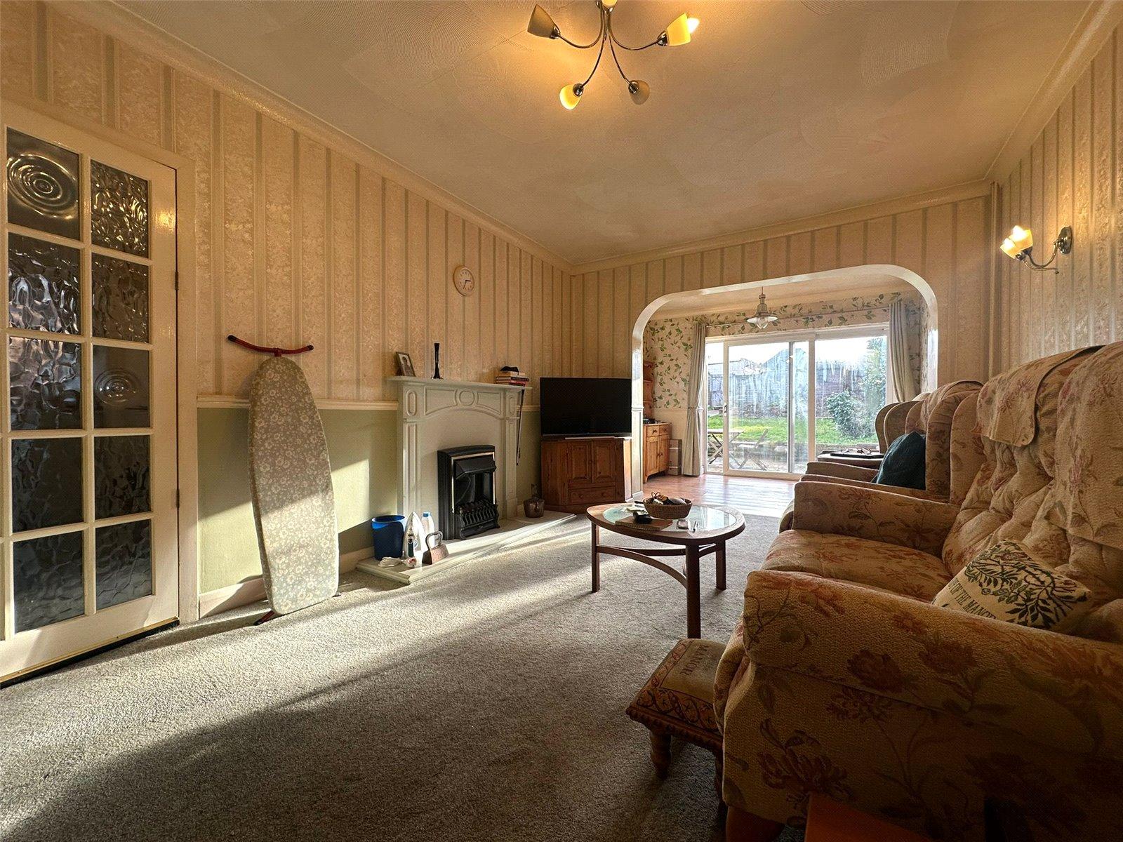 2 bedroom bungalow for sale in Chalk | Robinson Michael & Jackson