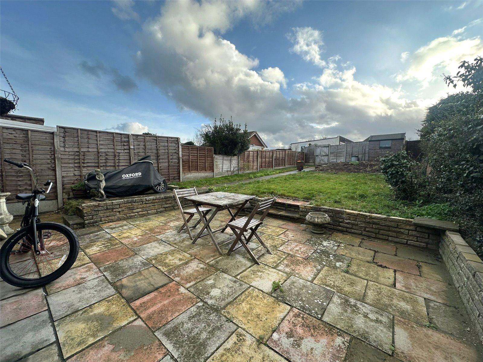2 bedroom bungalow for sale in Chalk | Robinson Michael & Jackson