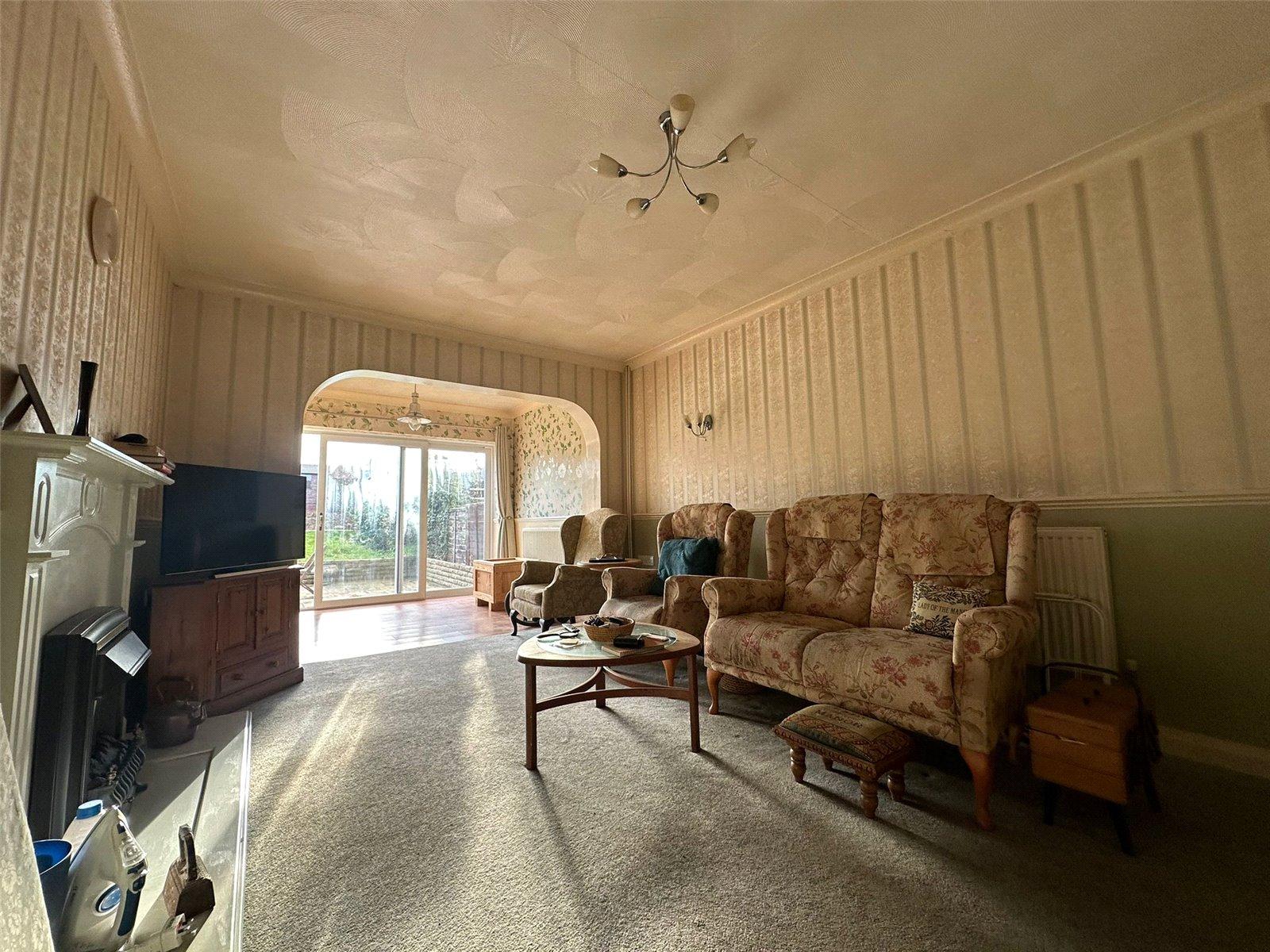 2 bedroom bungalow for sale in Chalk | Robinson Michael & Jackson