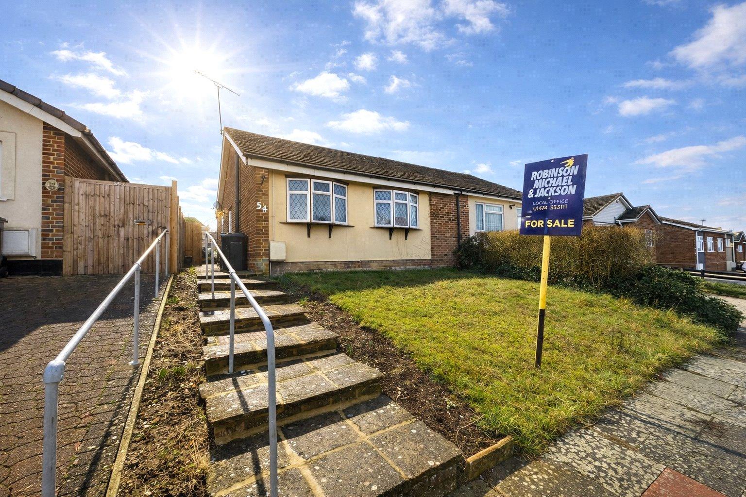 2 bedroom bungalow for sale in Chalk | Robinson Michael & Jackson