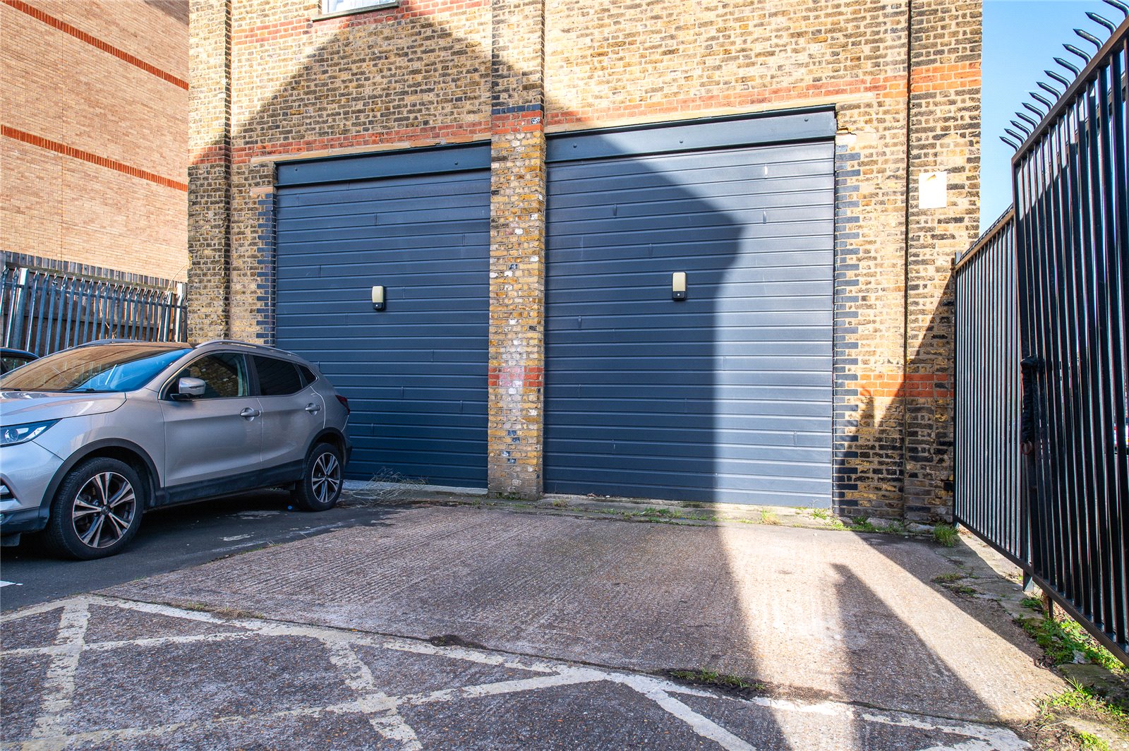 3 bedroom property for sale in Gravesend | Robinson Michael & Jackson