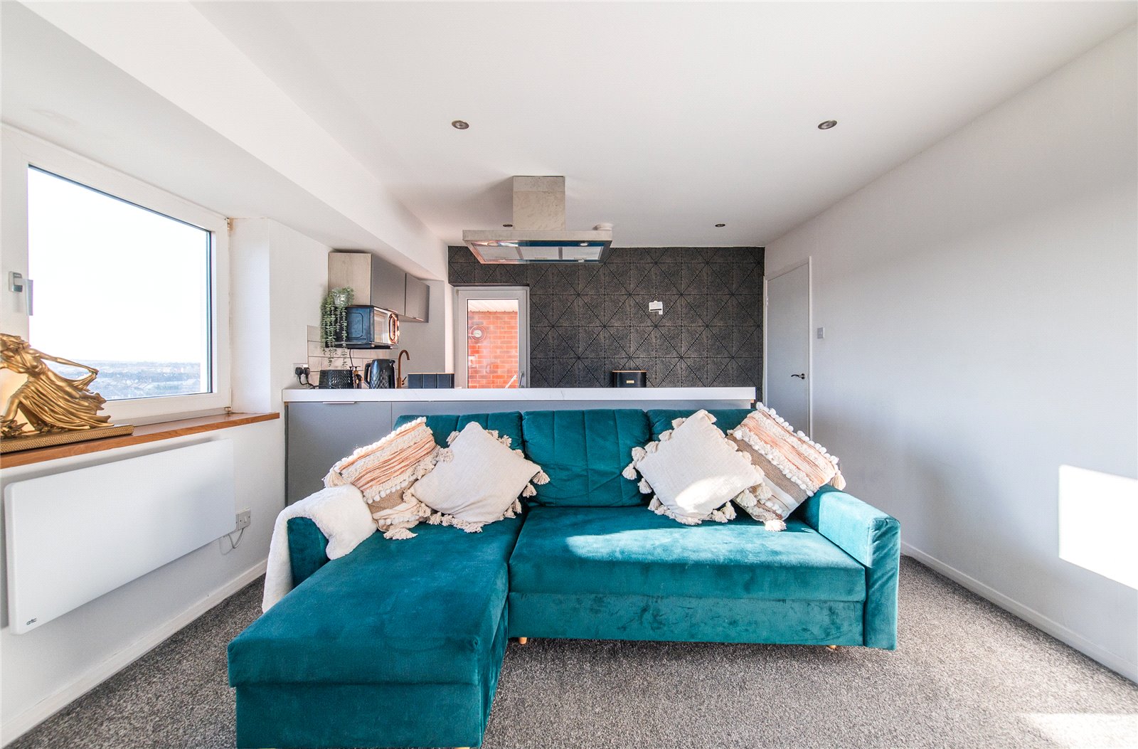 2 bedroom property for sale in Gravesend | Robinson Michael & Jackson
