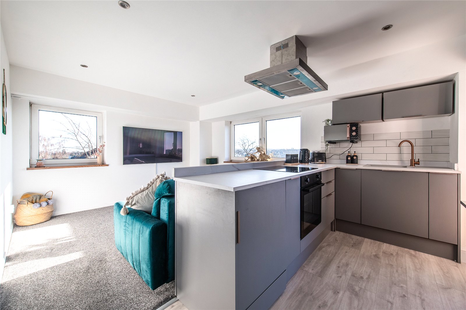 2 bedroom property for sale in Gravesend | Robinson Michael & Jackson