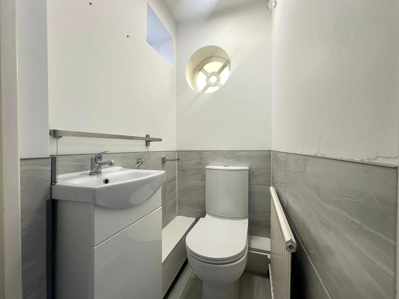 3 bedroom house for sale in Chalk | Robinson Michael & Jackson