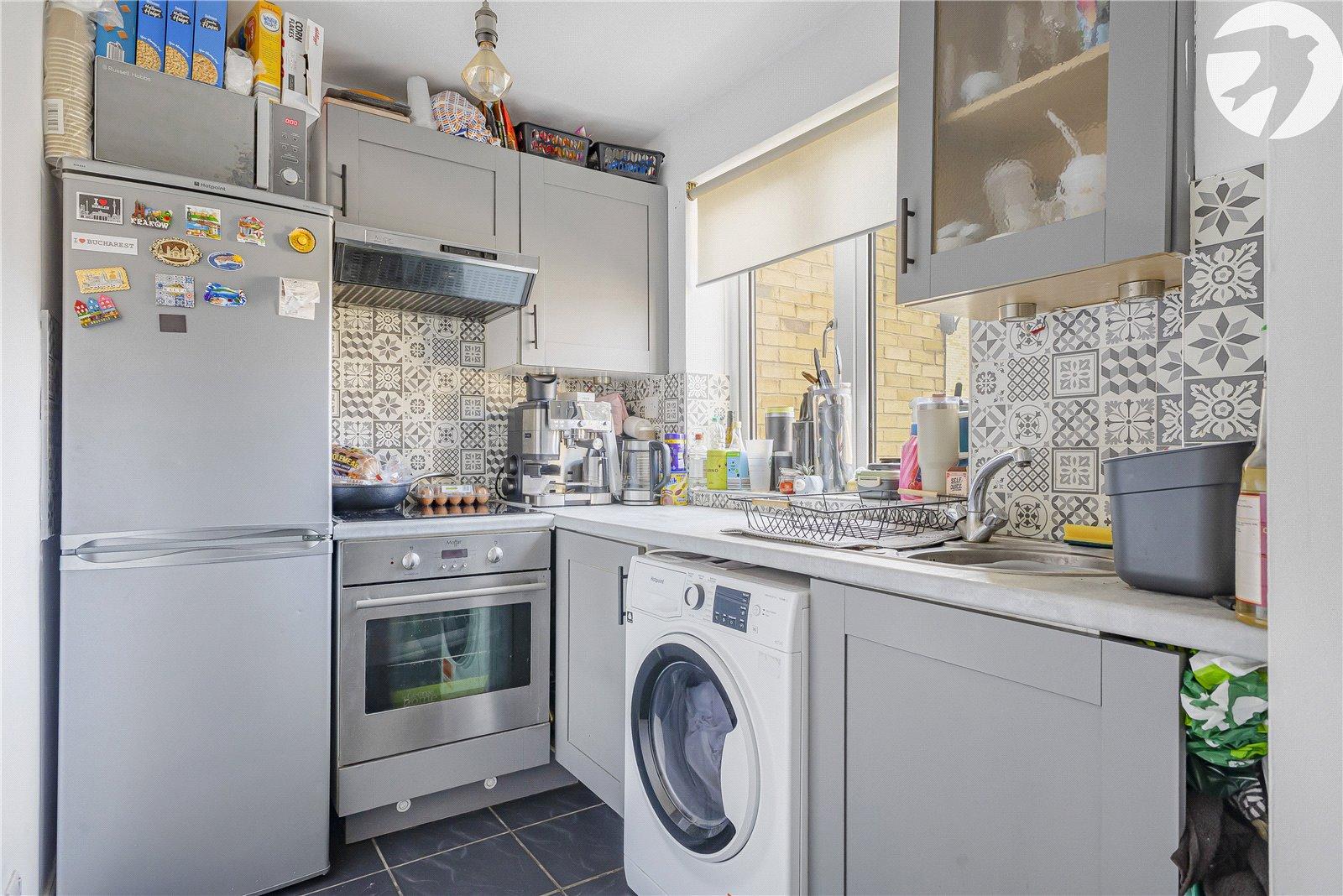 1 bedroom property for sale in Gravesend | Robinson Michael & Jackson