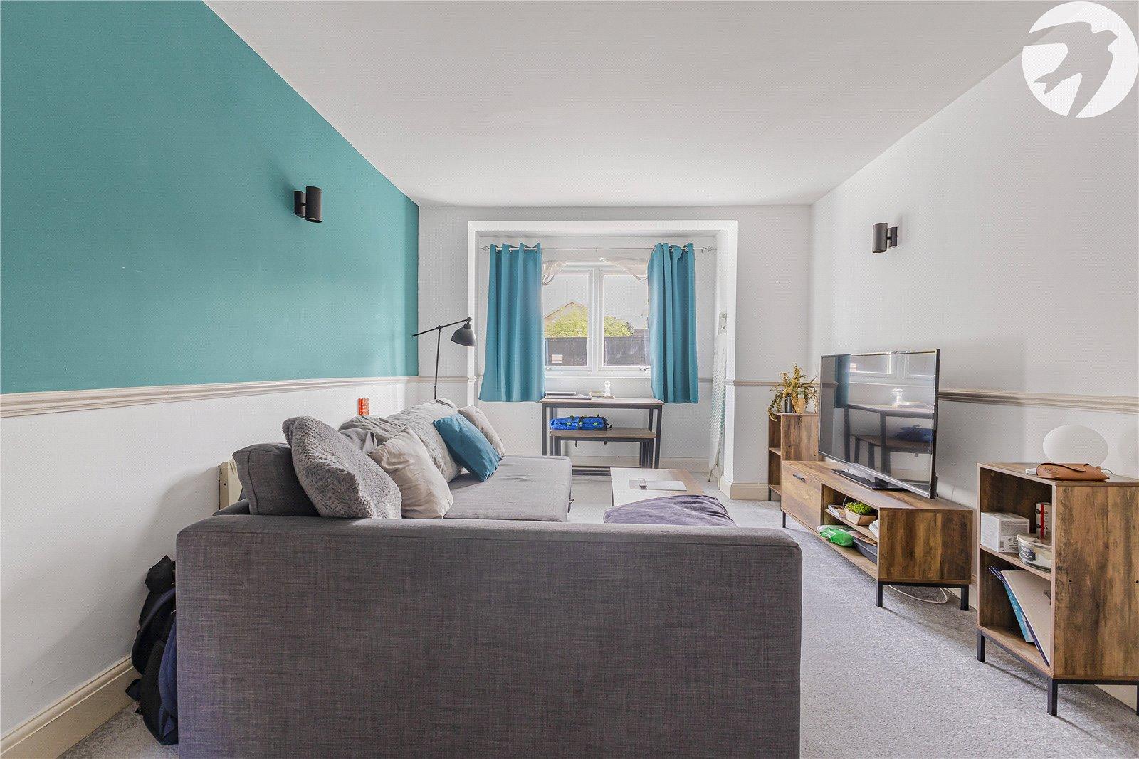 1 bedroom property for sale in Gravesend | Robinson Michael & Jackson