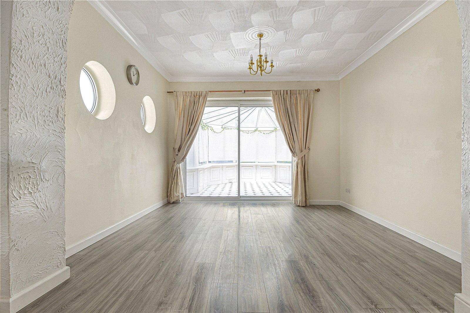 3 bedroom house for sale in Chalk | Robinson Michael & Jackson