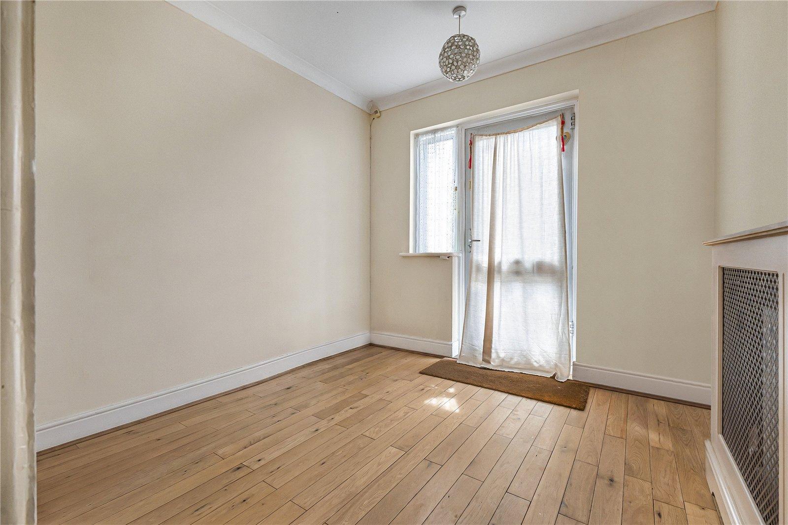 3 bedroom house for sale in Chalk | Robinson Michael & Jackson