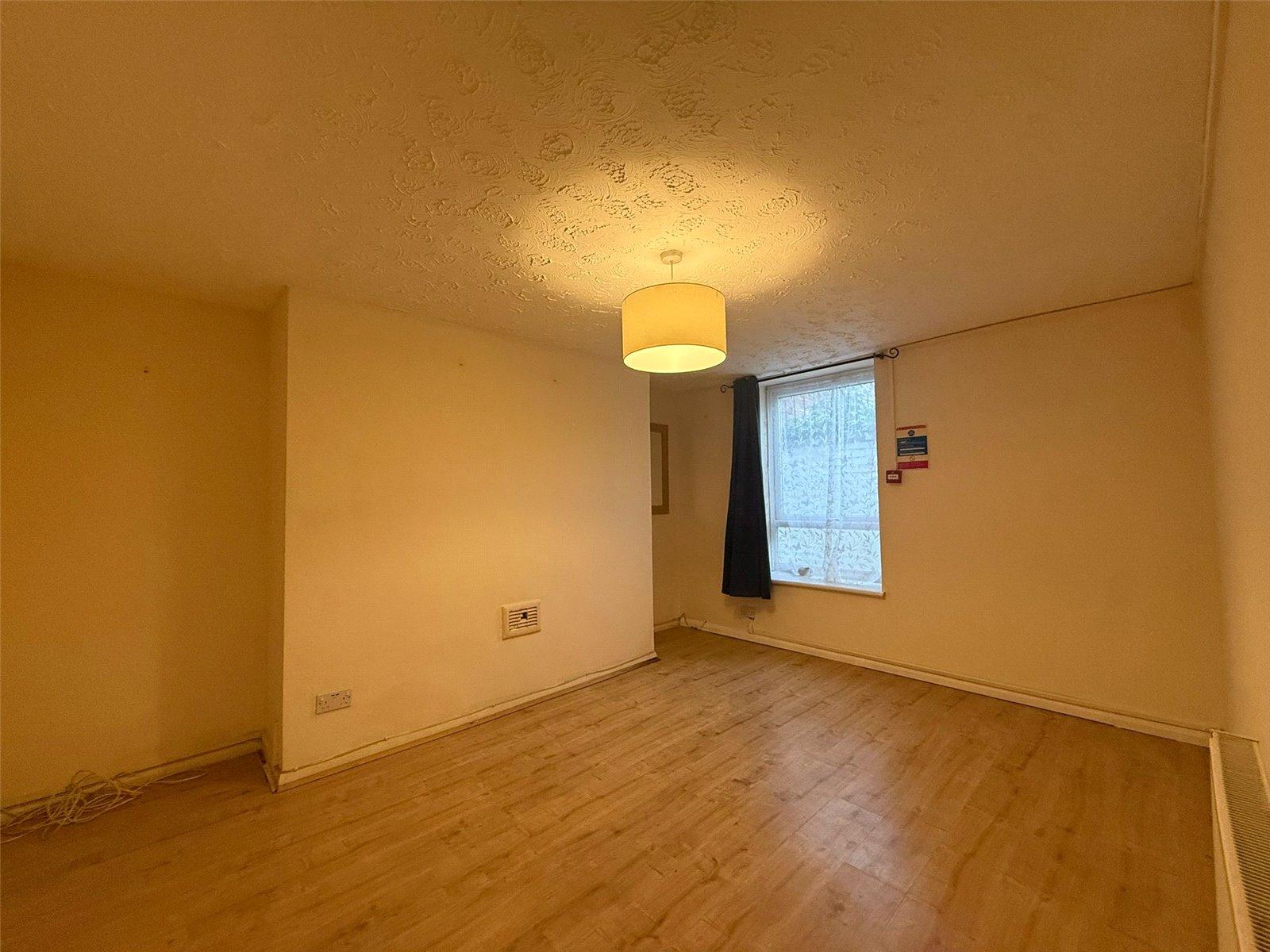 1 bedroom property for sale in Northfleet | Robinson Michael & Jackson