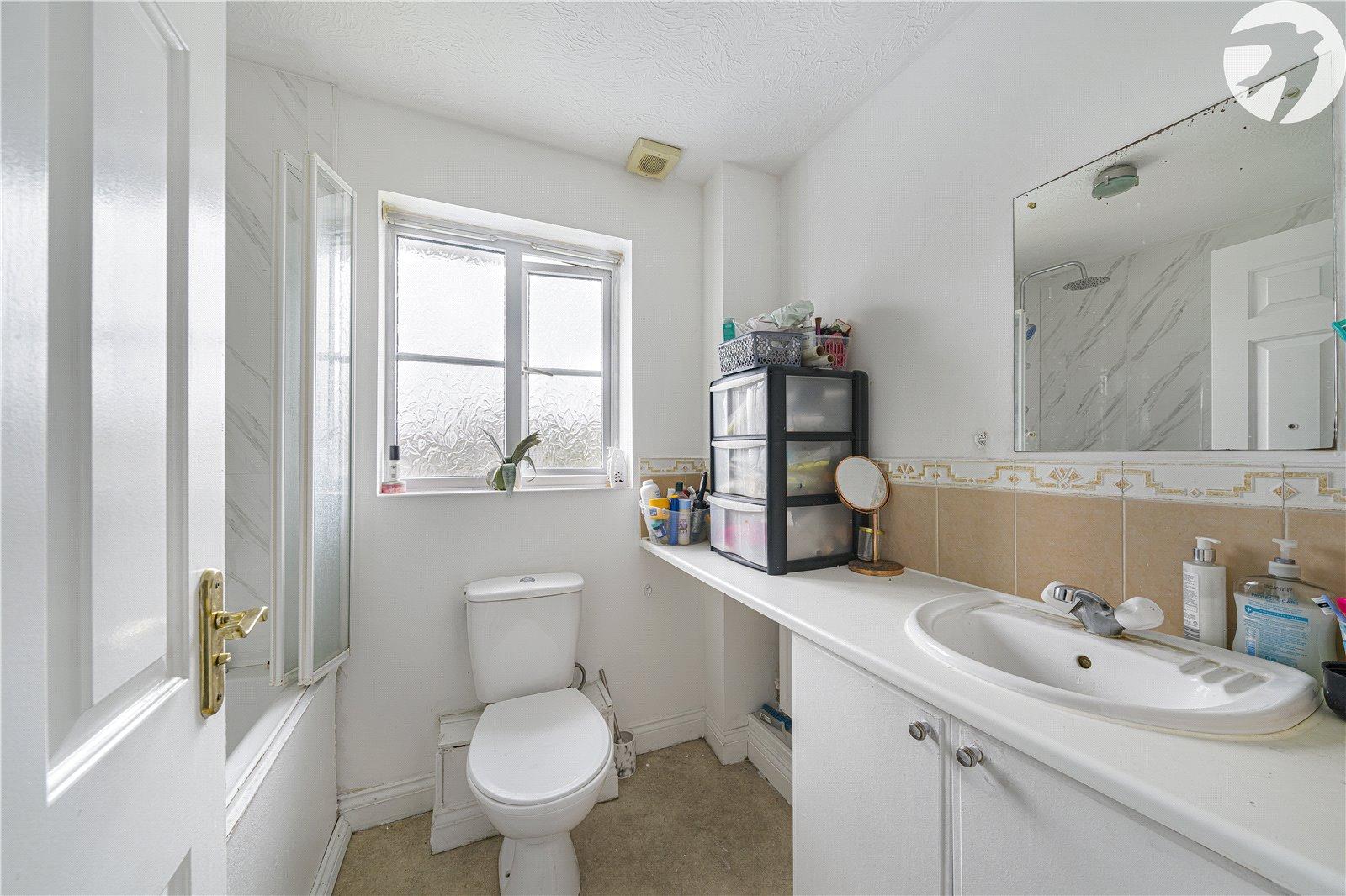 4 bedroom house for sale in Gravesend | Robinson Michael & Jackson