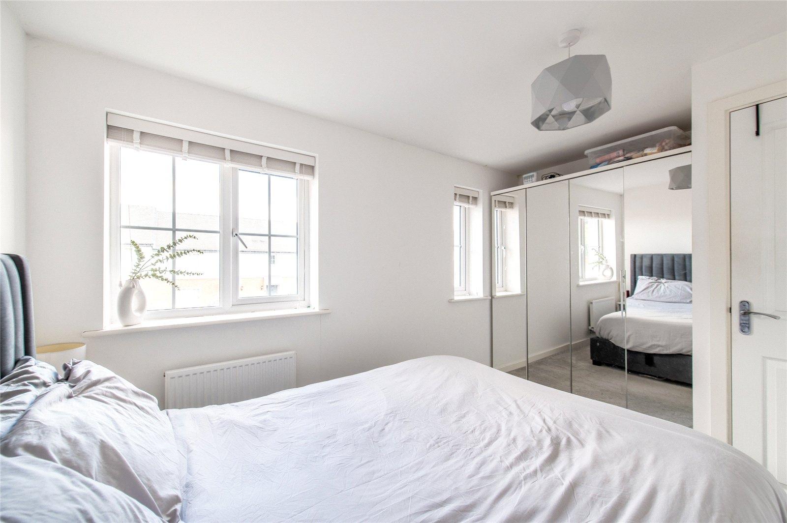 2 bedroom house for sale in Gravesend | Robinson Michael & Jackson