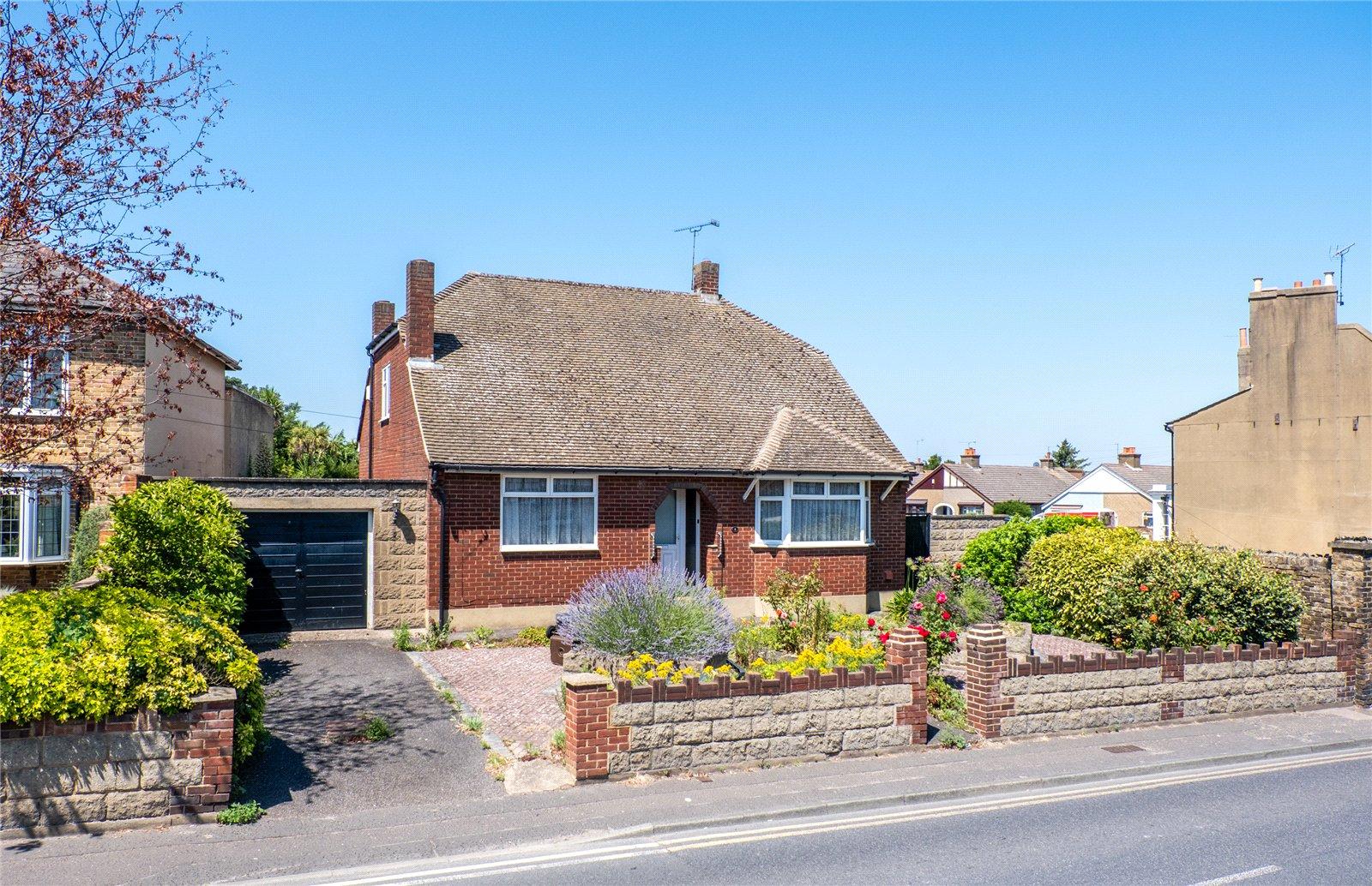 2 bedroom bungalow for sale in Northfleet | Robinson Michael & Jackson