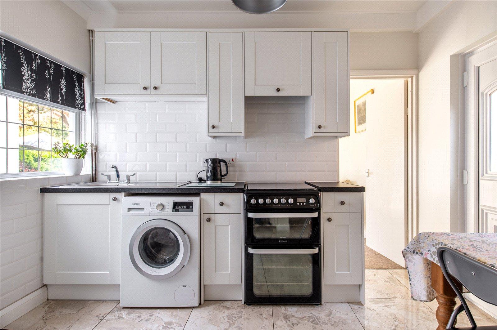 5 bedroom house for sale in Gravesend | Robinson Michael & Jackson