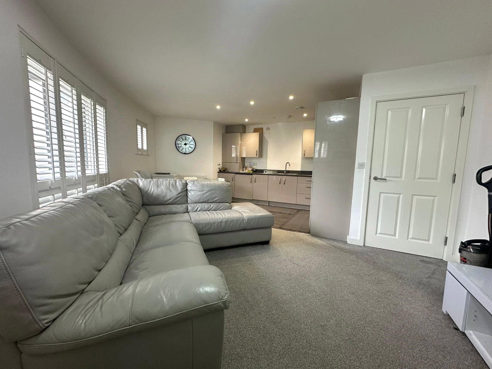 2 bedroom property for sale in Northfleet | Robinson Michael & Jackson