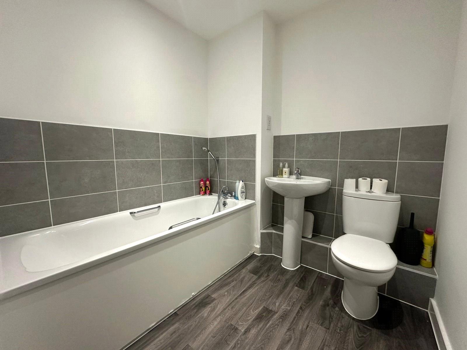 2 bedroom property for sale in Northfleet | Robinson Michael & Jackson