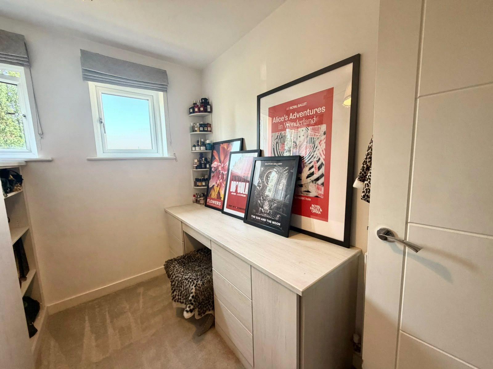 2 bedroom property for sale in Northfleet | Robinson Michael & Jackson