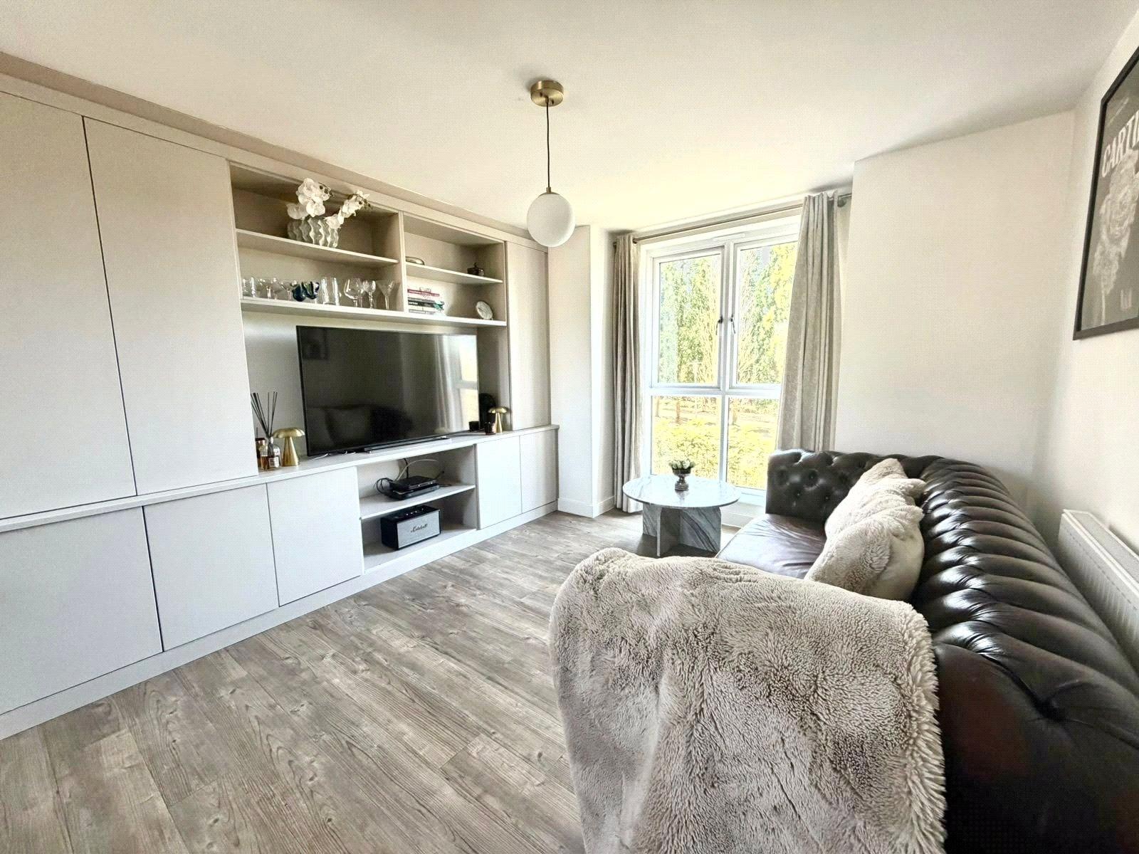 2 bedroom property for sale in Northfleet | Robinson Michael & Jackson