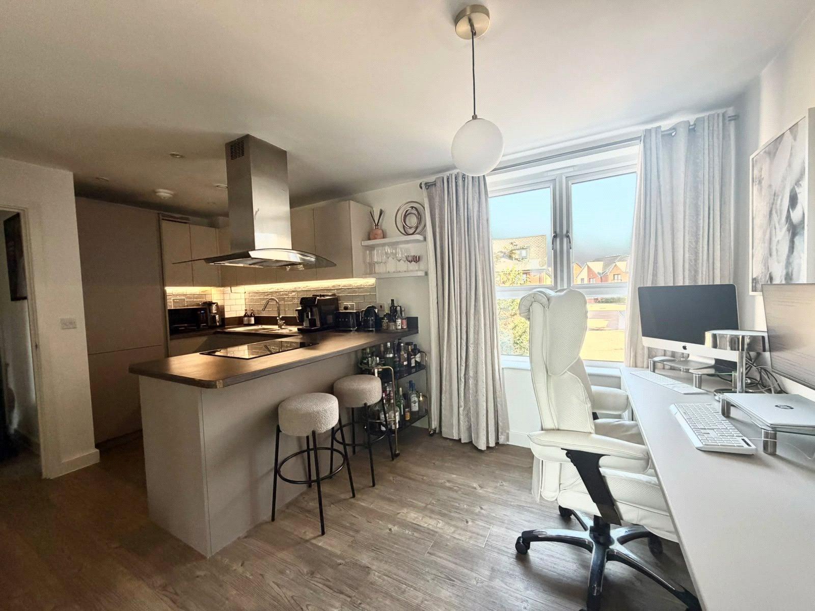 2 bedroom property for sale in Northfleet | Robinson Michael & Jackson