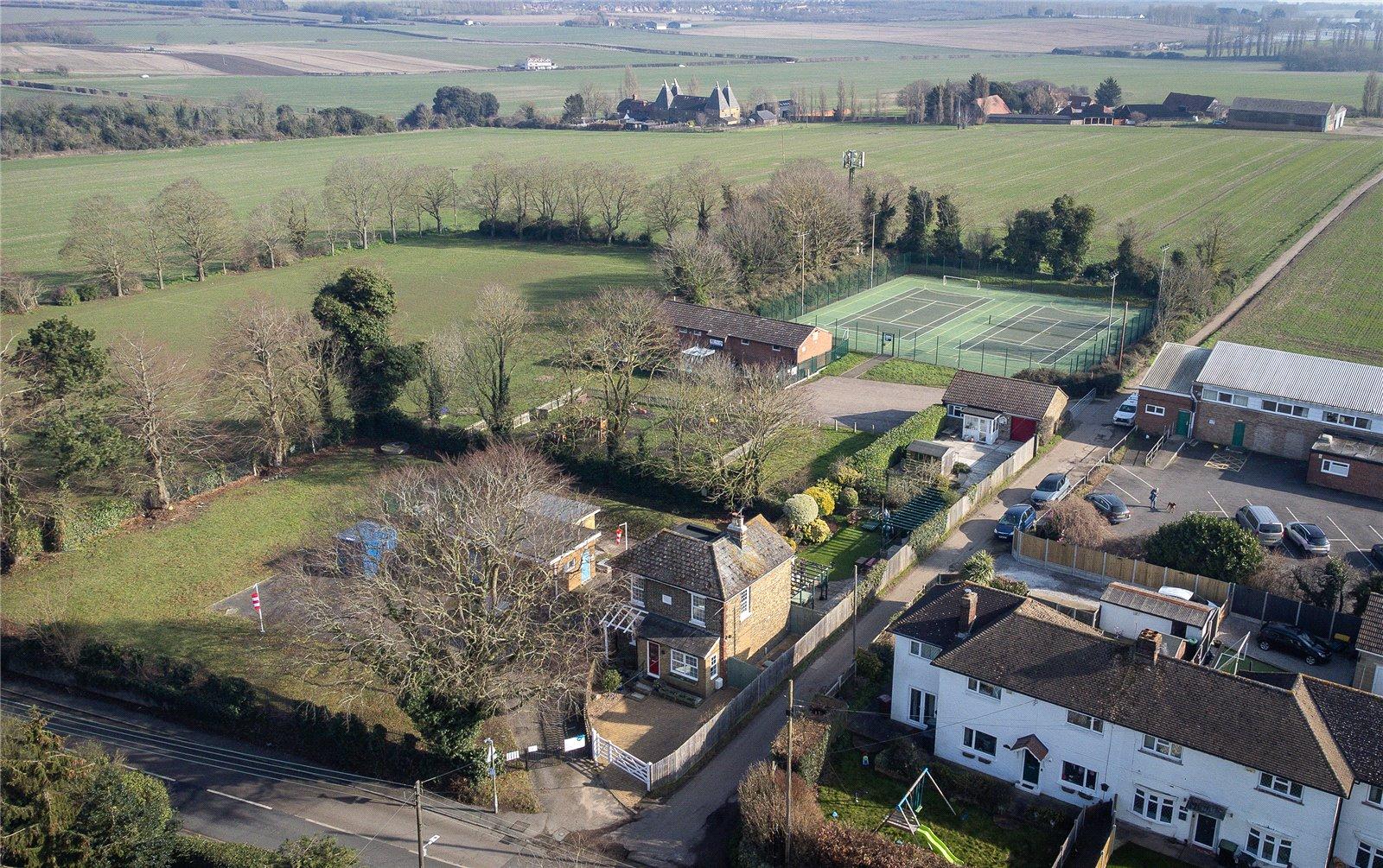 3 bedroom house for sale in Higham | Robinson Michael & Jackson