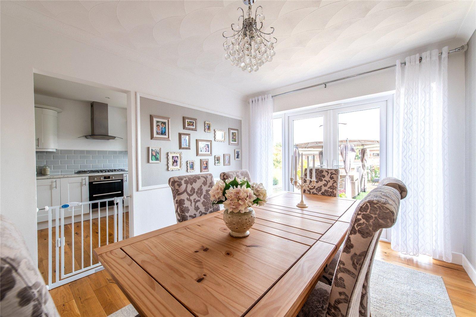 2 bedroom house for sale in Chalk | Robinson Michael & Jackson