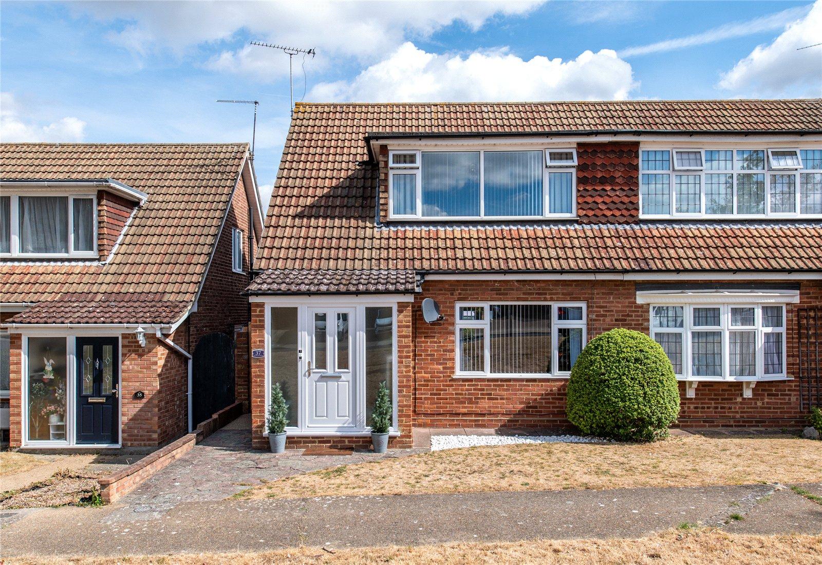 2 bedroom house for sale in Chalk | Robinson Michael & Jackson