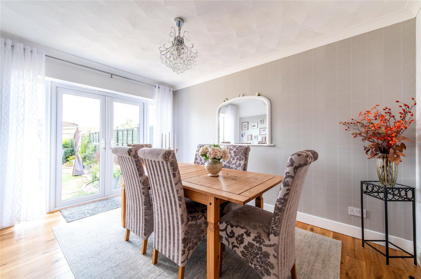 2 bedroom house for sale in Chalk | Robinson Michael & Jackson