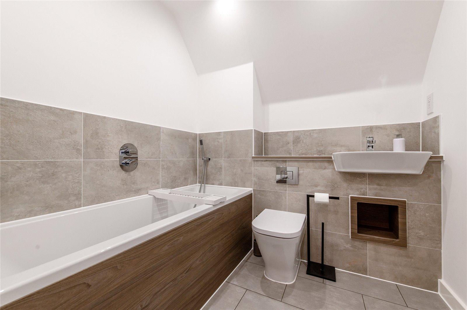 4 bedroom house for sale in Northfleet | Robinson Michael & Jackson