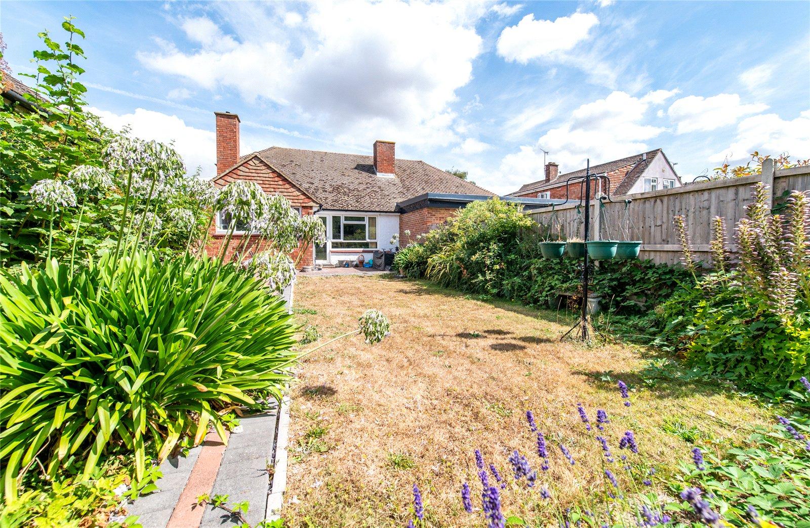 2 bedroom bungalow for sale in Gravesend | Robinson Michael & Jackson
