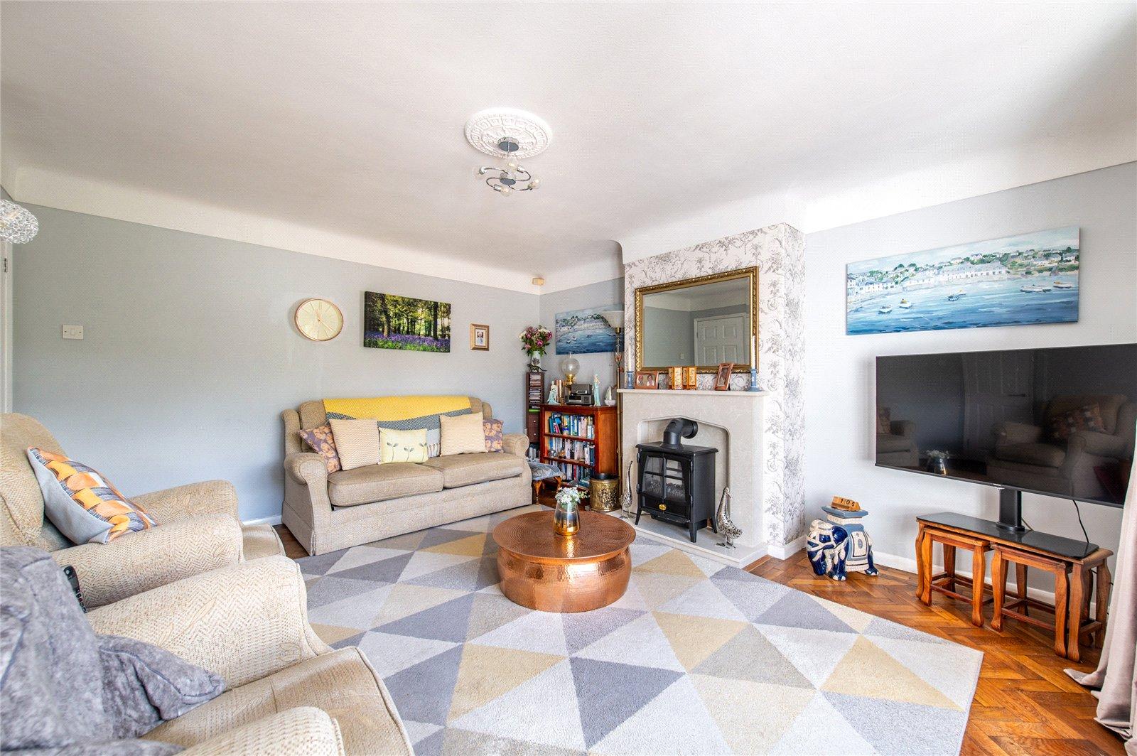2 bedroom bungalow for sale in Gravesend | Robinson Michael & Jackson
