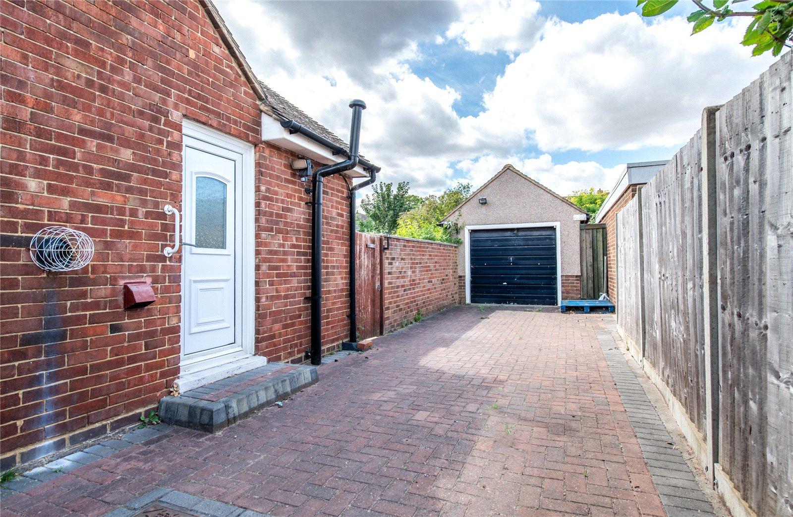 2 bedroom bungalow for sale in Gravesend | Robinson Michael & Jackson
