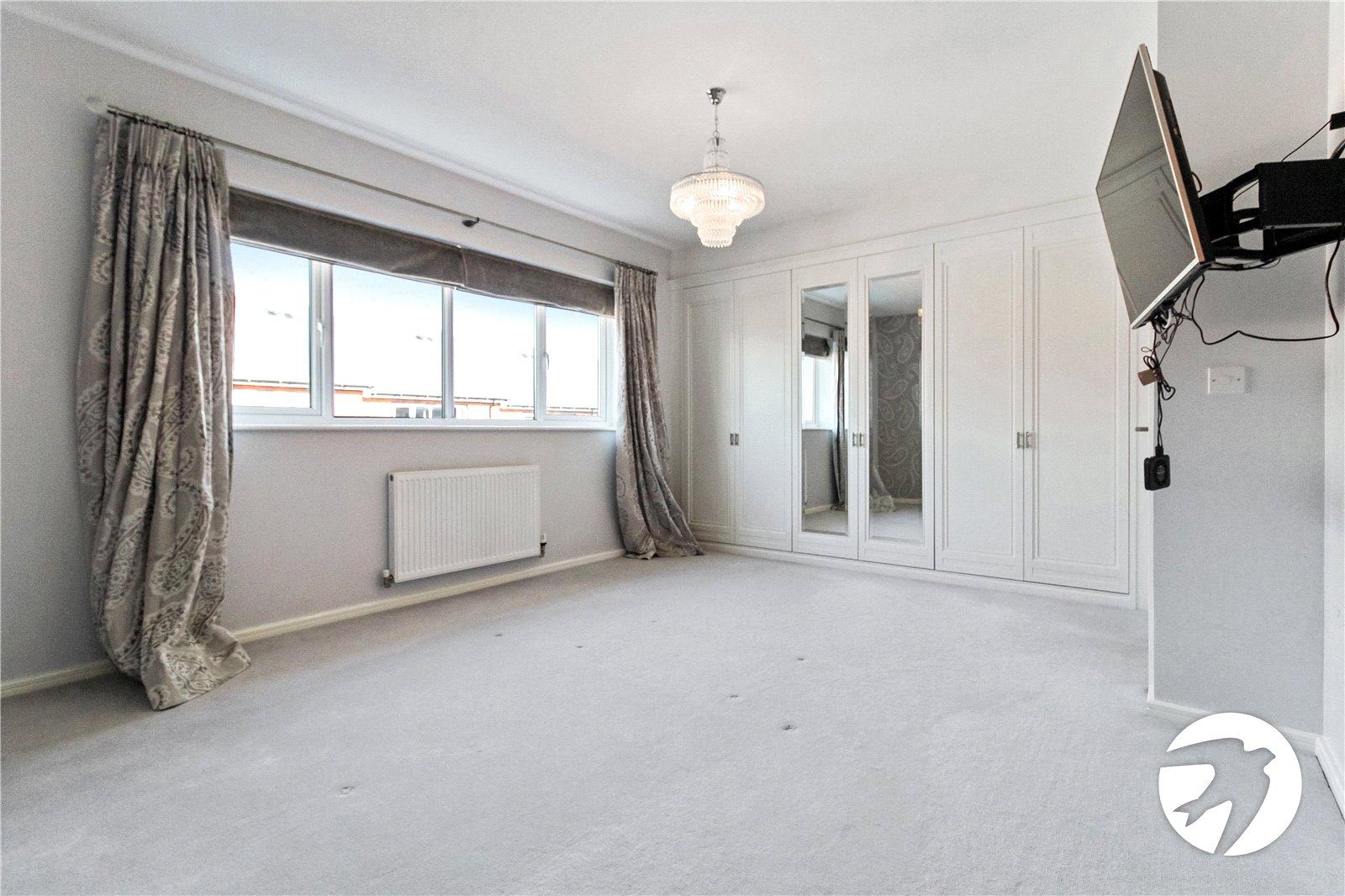 4 bedroom property for sale in Northfleet | Robinson Michael & Jackson