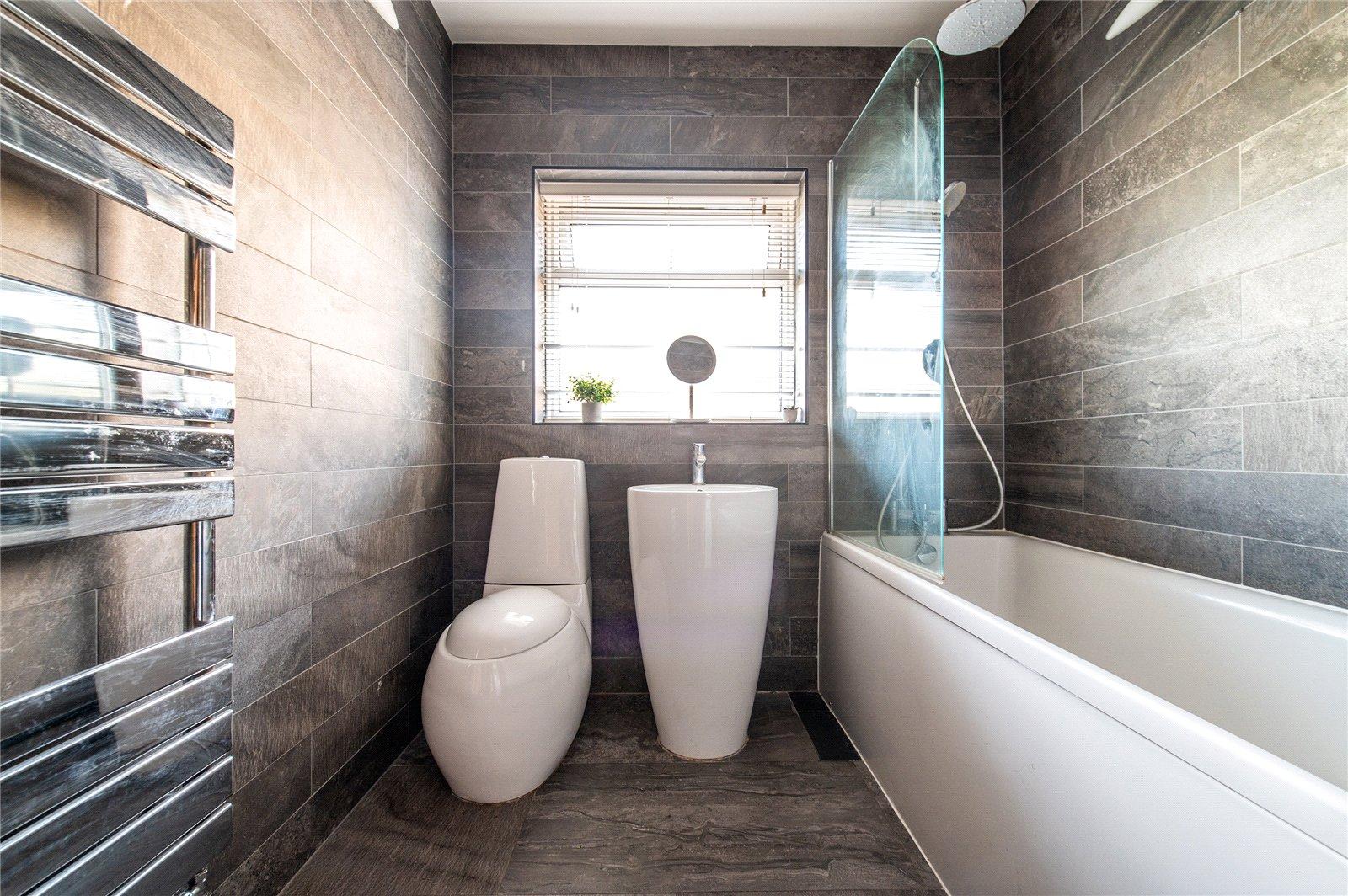 4 bedroom house for sale in Northfleet | Robinson Michael & Jackson
