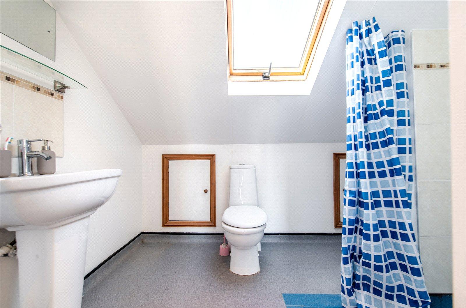 6 bedroom house for sale in Gravesend | Robinson Michael & Jackson