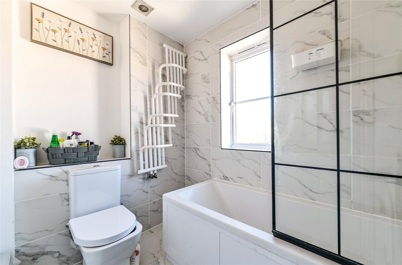 6 bedroom house for sale in Gravesend | Robinson Michael & Jackson