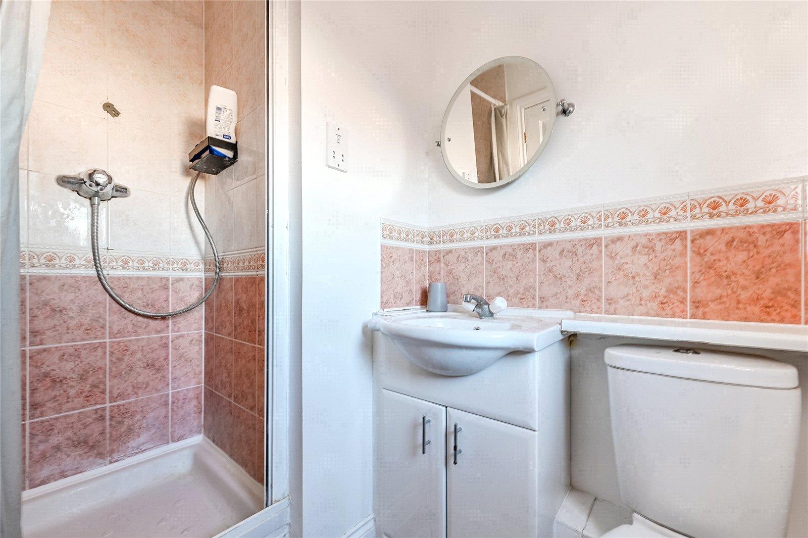 6 bedroom house for sale in Gravesend | Robinson Michael & Jackson