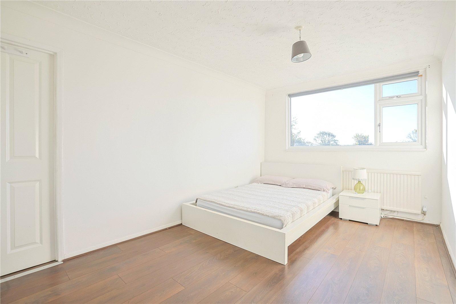 3 bedroom house for sale in Northfleet | Robinson Michael & Jackson