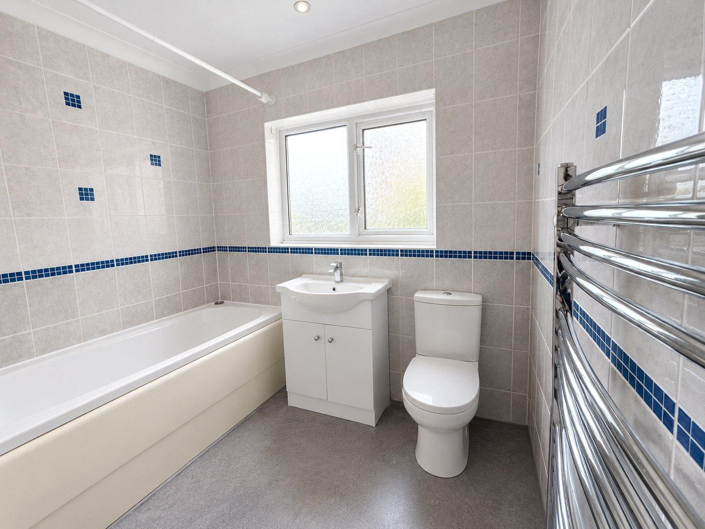 1 bedroom property for sale in Gravesend | Robinson Michael & Jackson