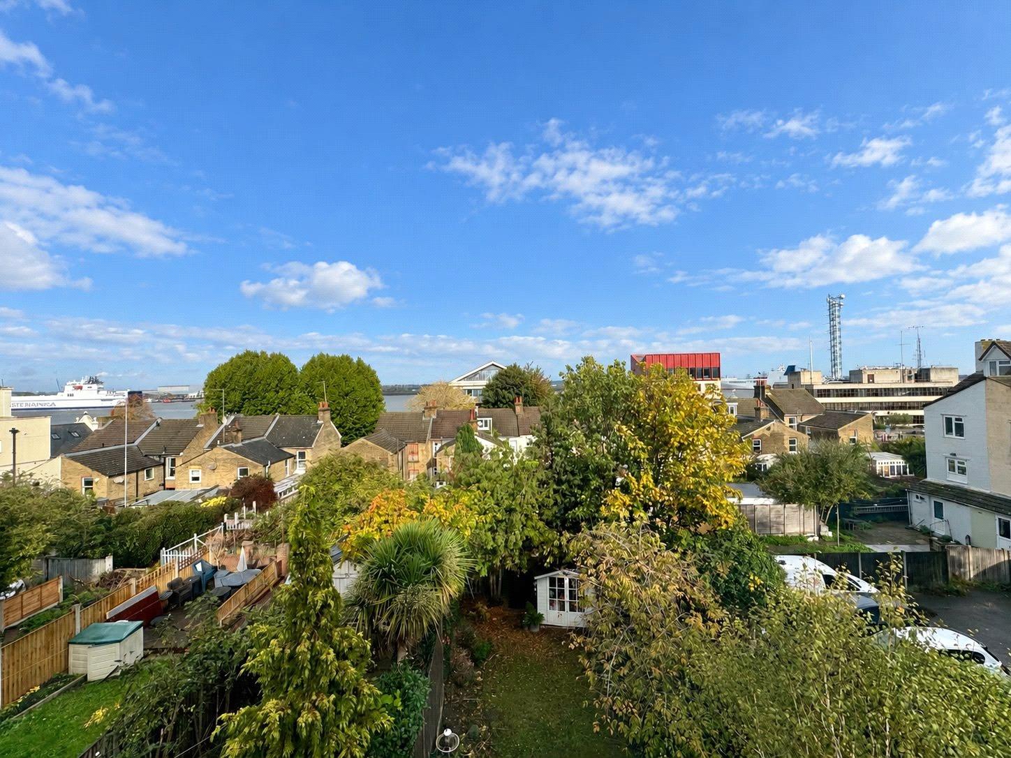 1 bedroom property for sale in Gravesend | Robinson Michael & Jackson