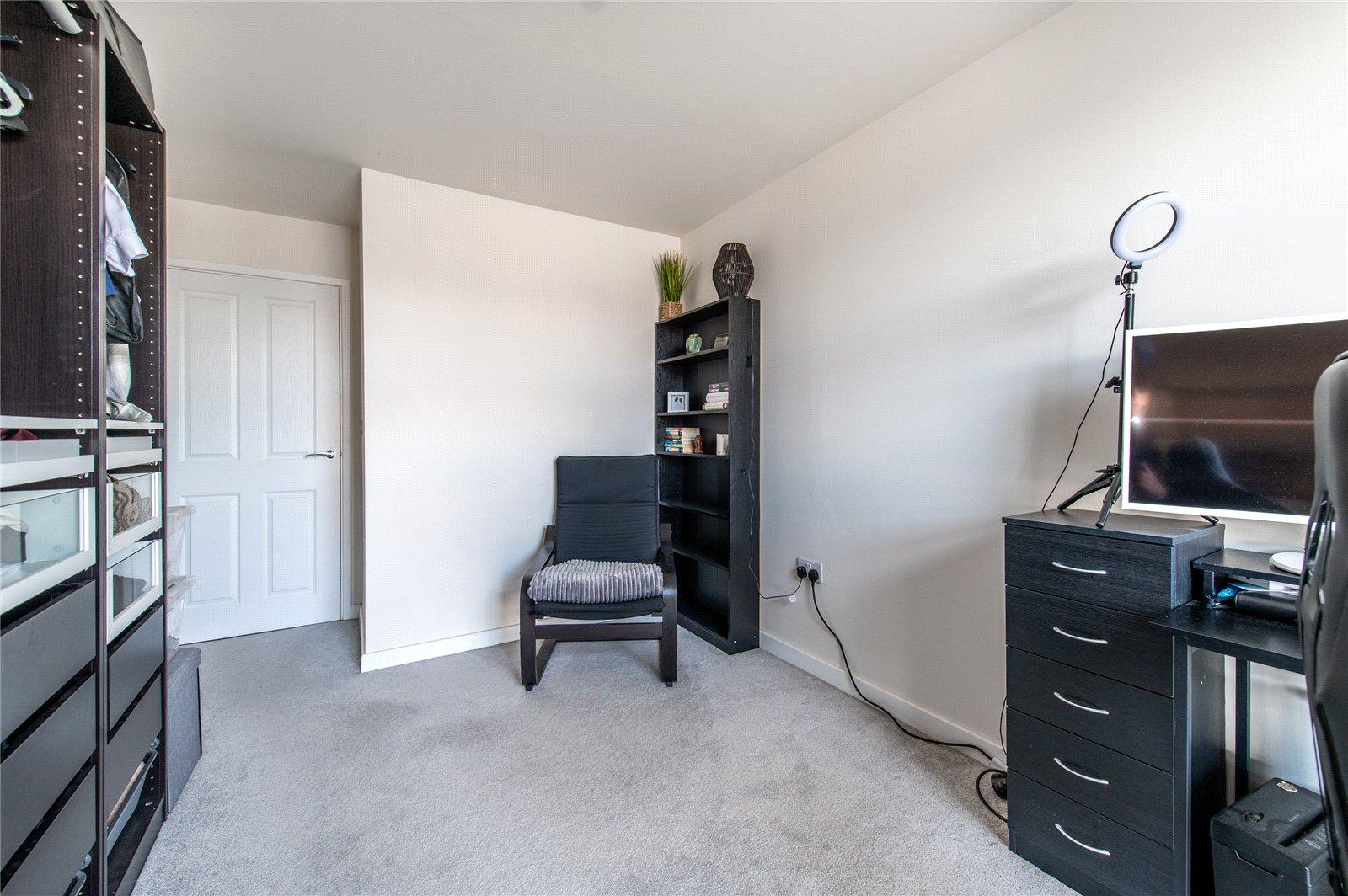 2 bedroom property for sale in Northfleet | Robinson Michael & Jackson