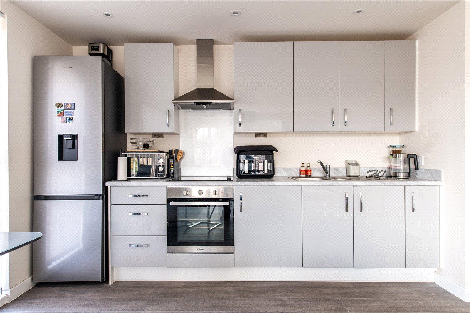 2 bedroom property for sale in Northfleet | Robinson Michael & Jackson
