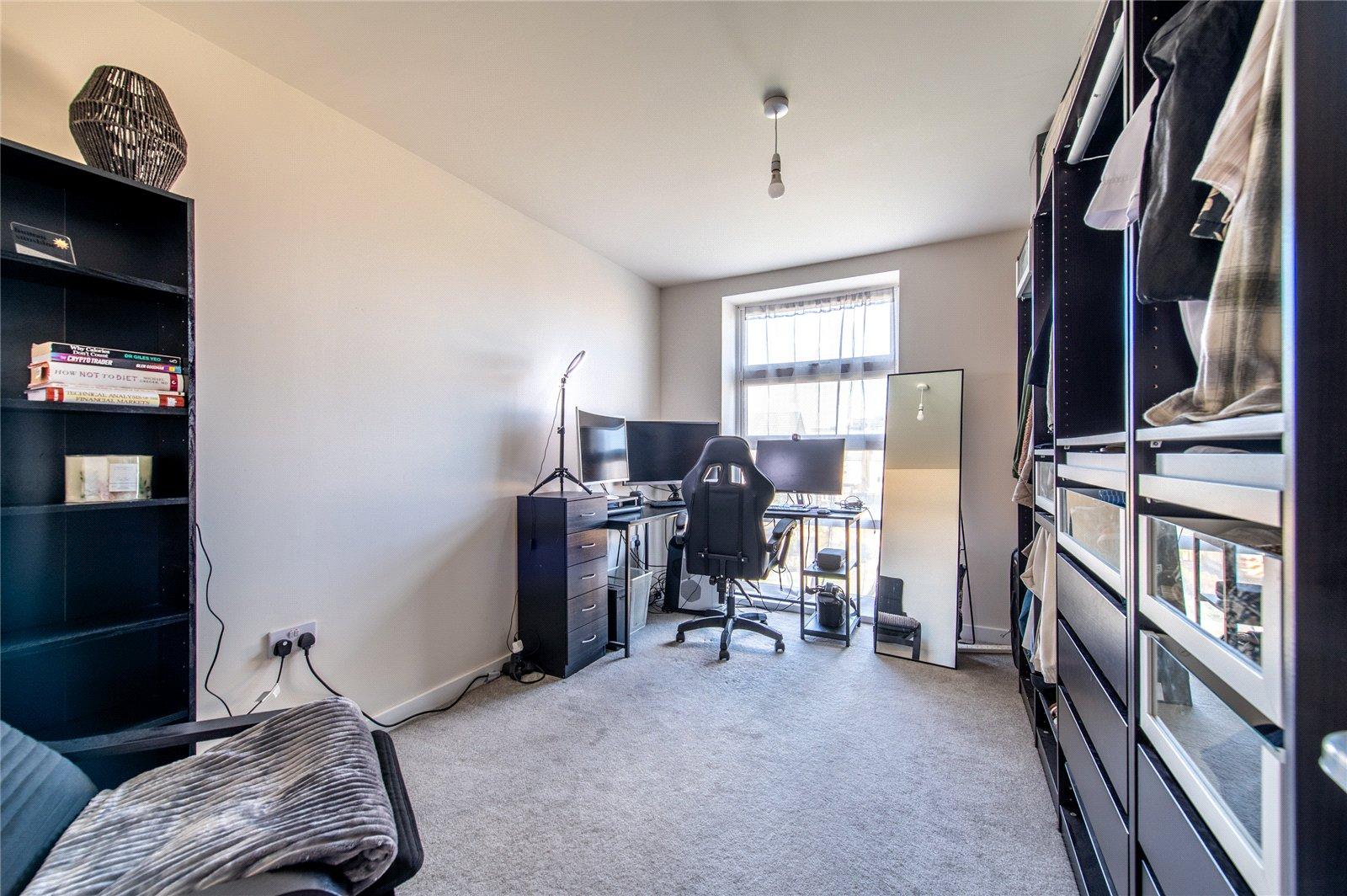 2 bedroom property for sale in Northfleet | Robinson Michael & Jackson