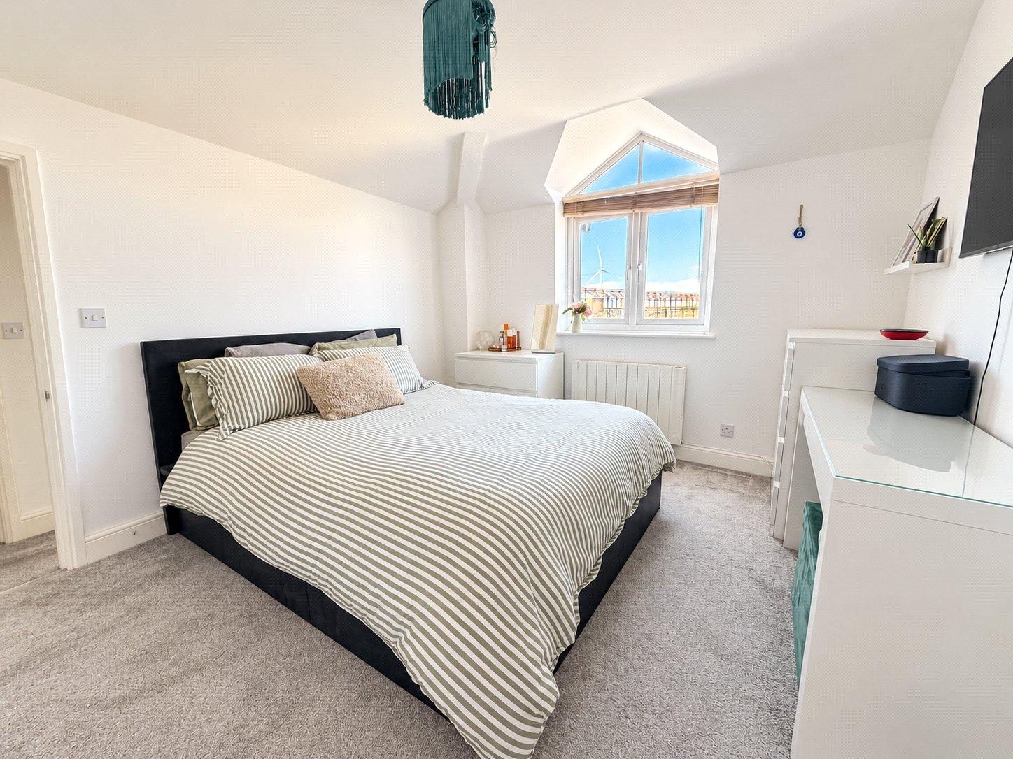 1 bedroom property for sale in Gravesend | Robinson Michael & Jackson