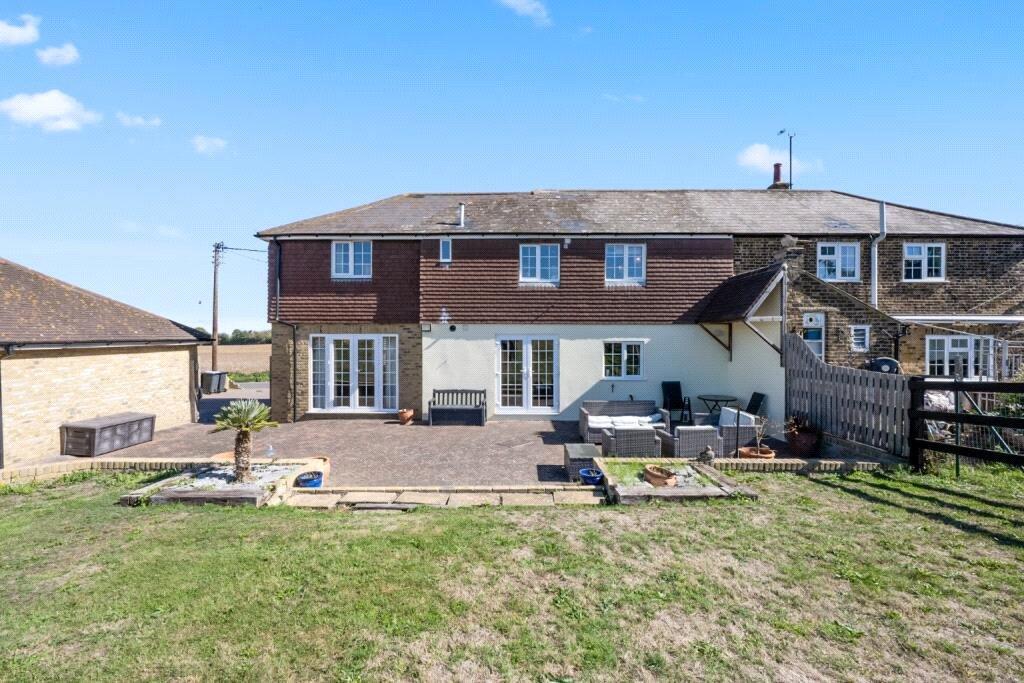 4 bedroom house for sale in Lower Shorne | Robinson Michael & Jackson