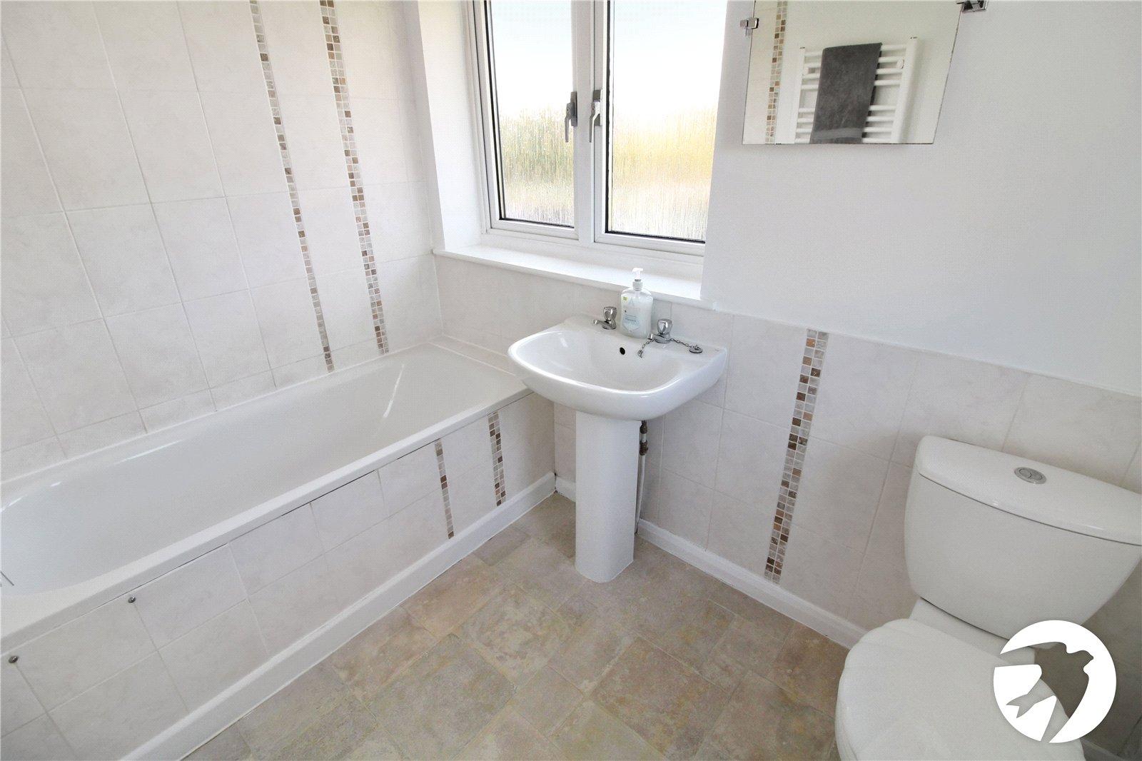 3 bedroom house to rent in Gravesend | Robinson Michael & Jackson