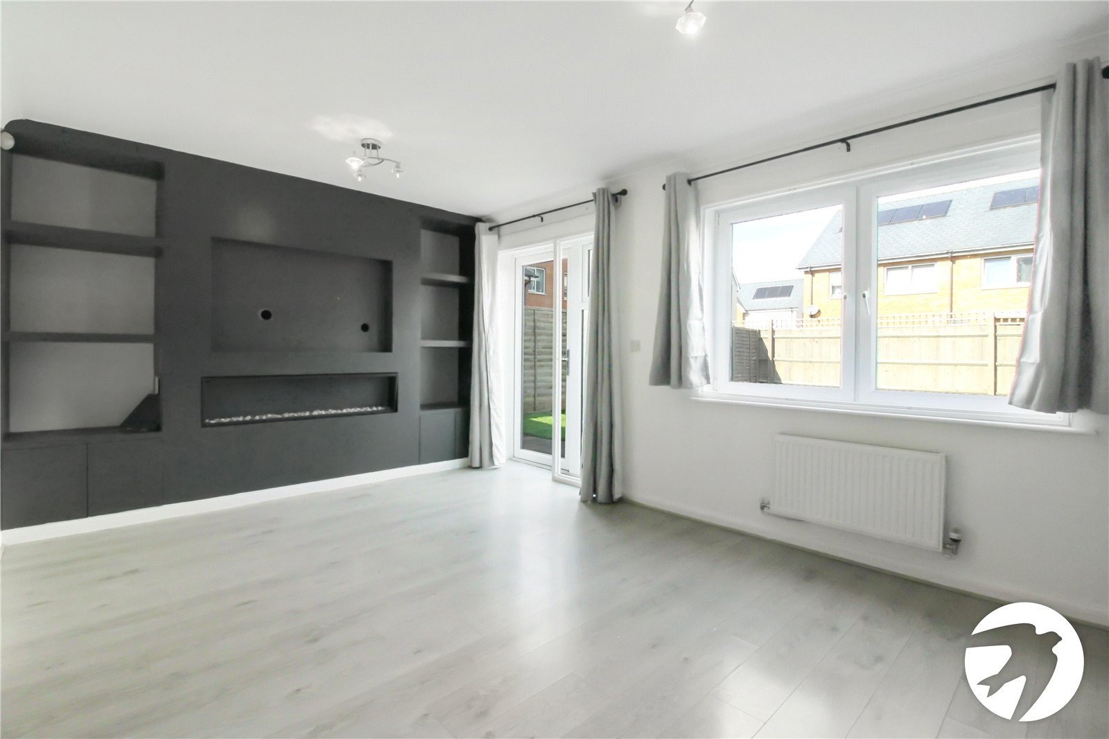 3 bedroom house to rent in Greenhithe | Robinson Michael & Jackson