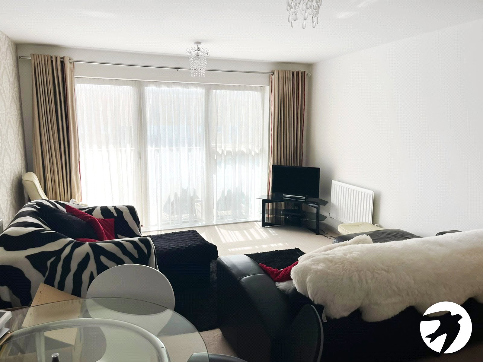 1 bedroom property to rent in Greenhithe | Robinson Michael & Jackson