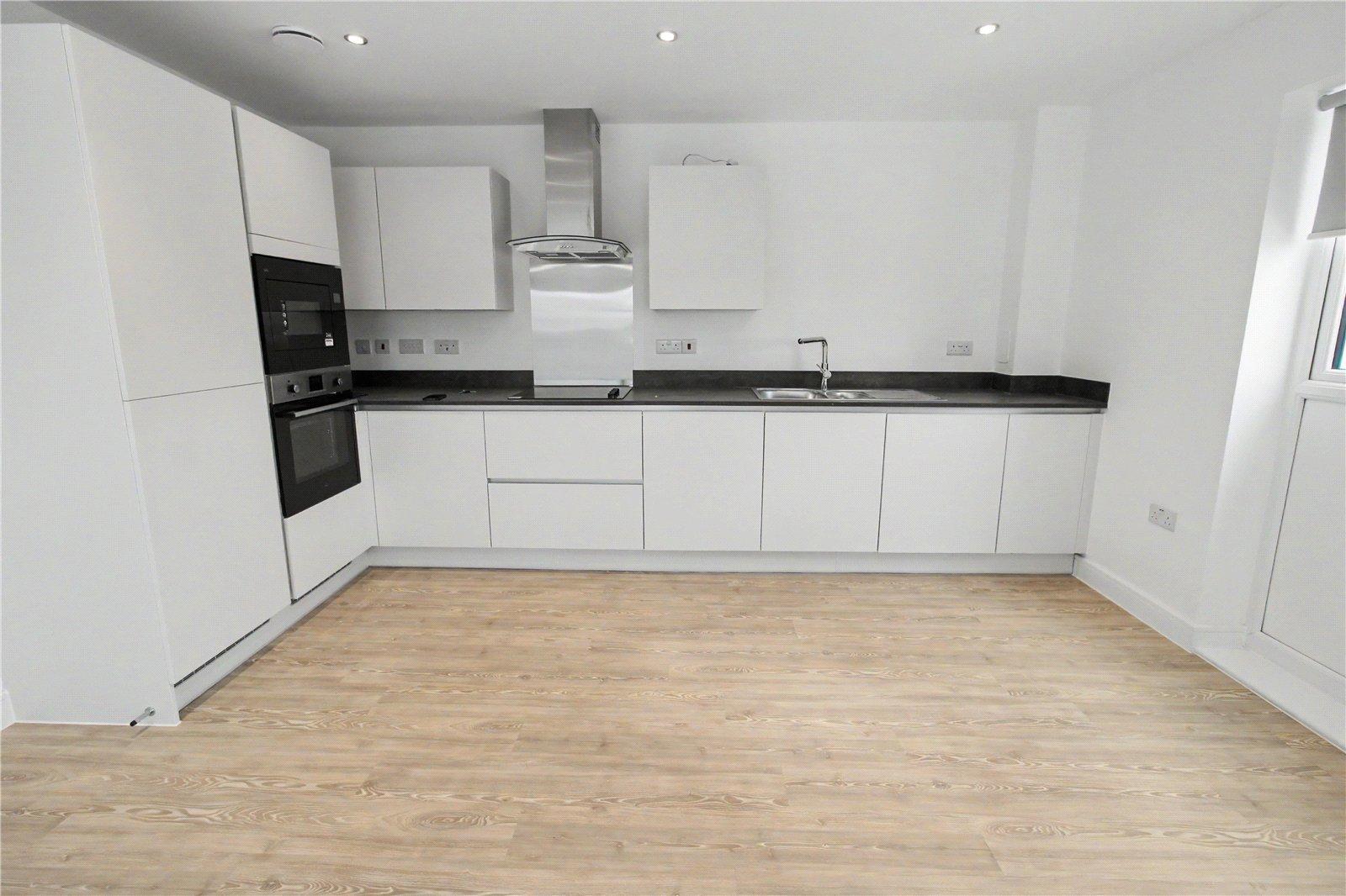 2 bedroom property to rent in Alkerden | Robinson Michael & Jackson